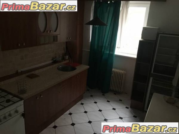 2+1 s balkónem – fotografie 1