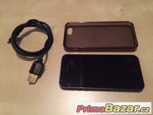 Apple iPhone 5 32GB černý - v rohu prasklý display – fotografie 1