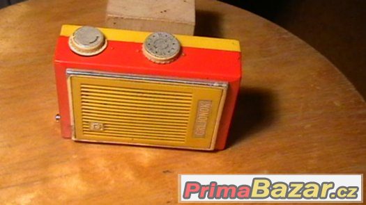 starožitné radio Orljonok – fotografie 5