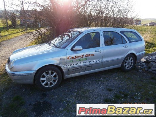 Lancia Lybra 1,9 JTDi - nefunkční motor – fotografie 1