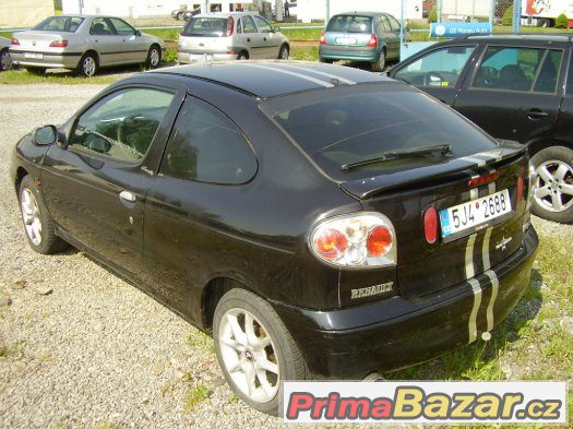 Prodám Renault Megane coupe 2,0i  KLIMA REZERVACE – fotografie 5