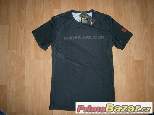 Under Armour nové kompresní triko – fotografie 3
