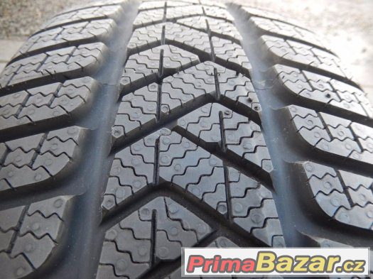4x nové zimní Pirelli Winter 210 Sottozero 3 215/50/17 95V – fotografie 3