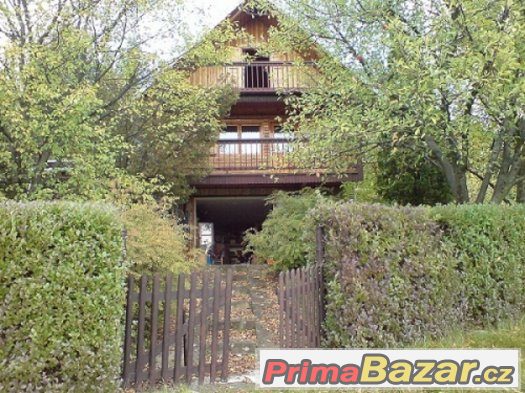 Prodám pěknou chatu na kopci u lesa s výhledem na okolí. – fotografie 1