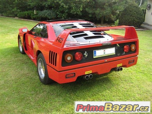 FERRARI F40 REPLIKA – fotografie 3