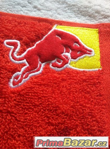Ručník Red Bull – fotografie 4