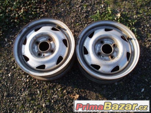13" plechové disky na FORD – fotografie 3