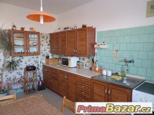 Prodej domu 4+1 Prostějov s garáží a zahradou – fotografie 5