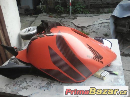 CBR 1000rr – fotografie 1