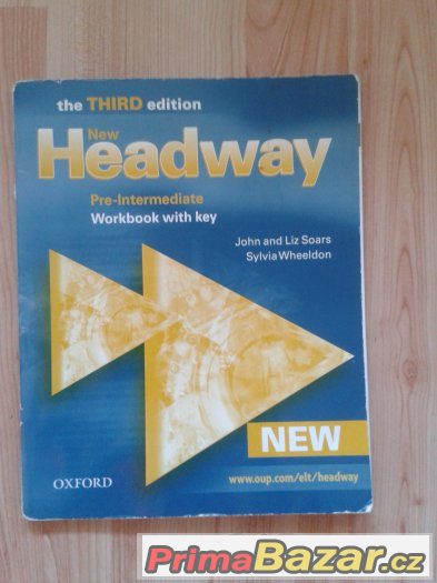 New Headway Pre-Intermediate sešit a učebnice – fotografie 2