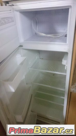 Kuchyňská linka se všemi spotřebiči - REZERVACE – fotografie 5