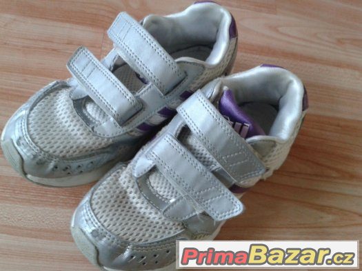 Boty botičky adidas vel.30 – fotografie 3