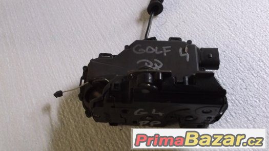 golf 4 zámek centrálu – fotografie 1