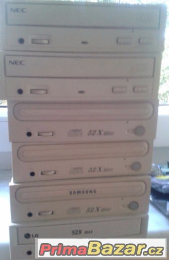 CD ROM NEC nebo Samsung – fotografie 1