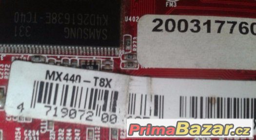 MSI GeForce4 MX440-T8X 64MB DDR, AGP 8X, S-Video Out – fotografie 3