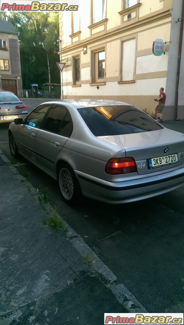 zdravim prodam auto. – fotografie 5