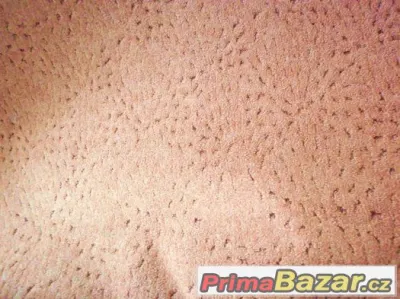 Nabízím 2 zachovalé koberce