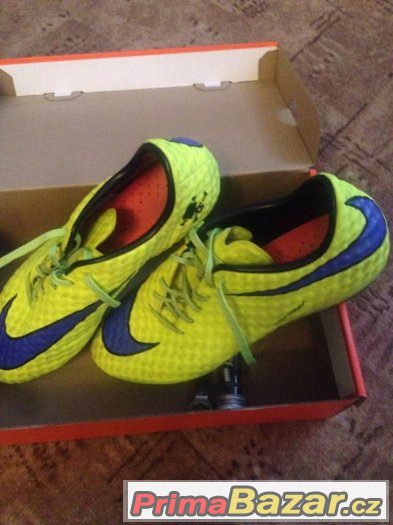 Nike mercurial Vapor a Hypervenom – fotografie 4