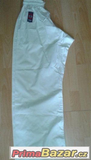 karate kimono ITAKI velikost 7/200 doprava zdarma nové – fotografie 2