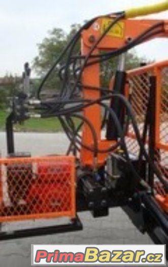 Vyvážecí přívěs LTC 3.7, hydraulická vyvážečka s motorem – fotografie 3