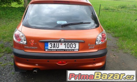 Peugeot 206 – fotografie 4
