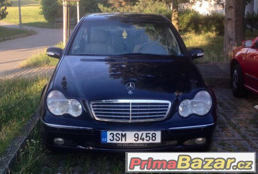 Pujcim Mercedes C240 Elegance – fotografie 3