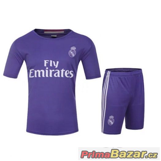 Real Madrid tréningový komplet – fotografie 1
