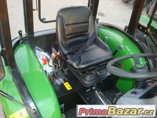 Nový traktor CHERY CR304 s kabinou, 30 Hp na SPZ, 4x4 – fotografie 4