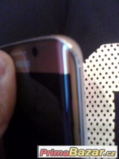 Samsung Galaxy S6 Edge 32GB Platinum Gold – fotografie 2