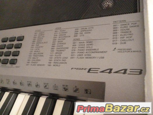 Klávesy Yamaha PSR E443(Zár. 21.3.18) – fotografie 4