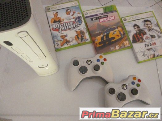 Konzole Xbox 360 E 360® 15GB+3Hra+2xOvl – fotografie 2