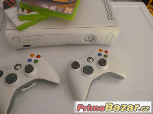 Konzole Xbox 360 E 360® 15GB+3Hra+2xOvl – fotografie 3