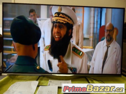4K ULTRA HD 3D SMART WIFI TV PHILIPS 127CM - ZÁRUKA-TOP STAV – fotografie 3