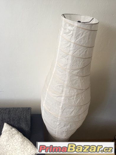 Ikea lampa velice moderni – fotografie 3
