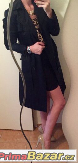 ZARA woman krasny cerny moderni trenckot/kabatek S – fotografie 1