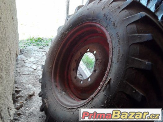 Prodam kolo - gumu pneumatiku 16,9 30 zetor – fotografie 2