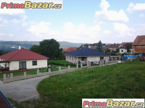Nabídka stavebních pozemků – fotografie 1