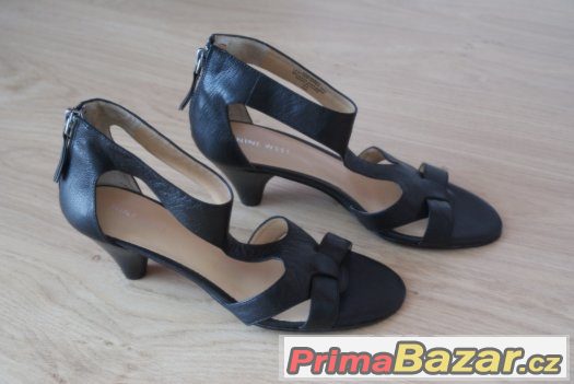 Černé kožené sandály zn. NINEWEST – fotografie 2