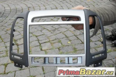 Hyundei, rámeček palubovky