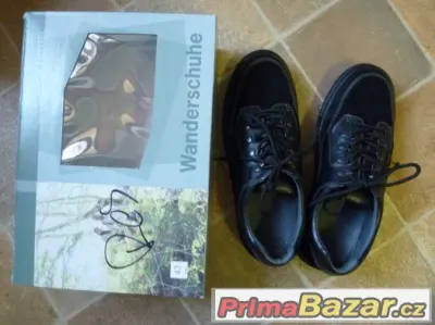 pánské NOVÉ celokožené boty