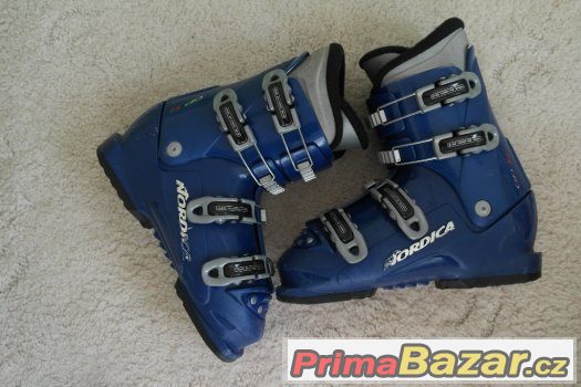 LYŽÁKY Nordica, vnější délka 290 mm, vnitřní stélka 255 mm – fotografie 2