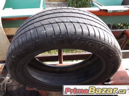 Prodám 2+2 ks pneu 235-65 R17 na SUV 4x4 – fotografie 2
