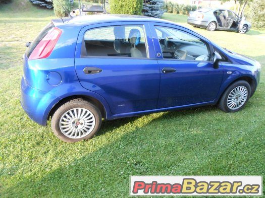 Prodám krásné Fiat Punto Granderok 1,2 i rok 2008, – fotografie 1