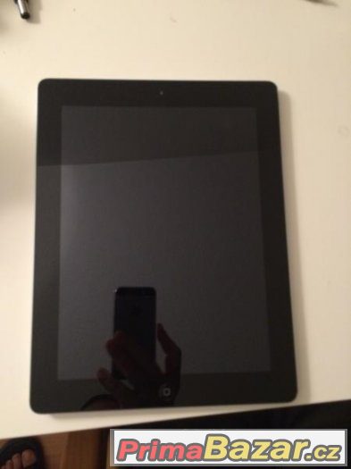 Ipad 3 64gb Wi-fi , pěkný stav,smart cover,černá barva – fotografie 2