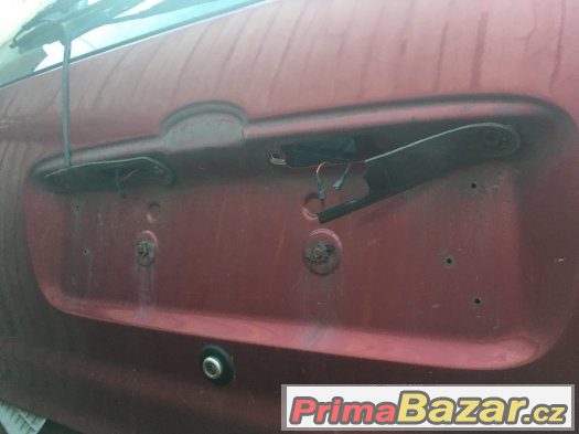 2ks/Kufr Ford Mondeo – fotografie 2
