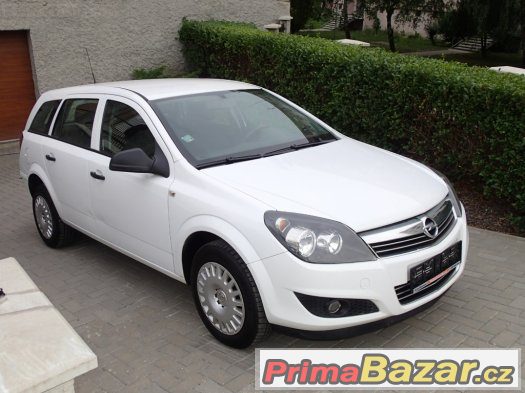 Opel Astra 1.7CDTI 81kW Koup.ČR,Servisní kniha,Tažné zařízen – fotografie 3