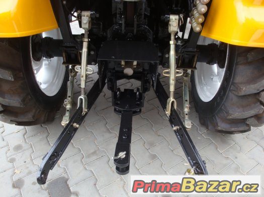 Nový traktor Dong Feng 354 s kabinou na SPZ, 35 Hp – fotografie 3