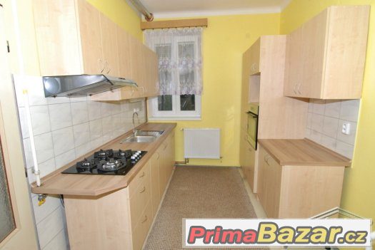 Pronájem Byt 1+1, Nový Jičín, Hřbitovní – fotografie 1