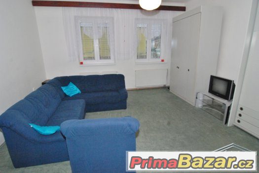 Pronájem Byt 1+1, Nový Jičín, Hřbitovní – fotografie 2