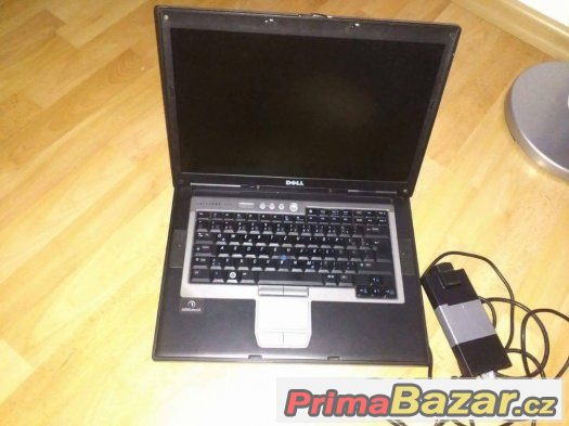 prodám notebook značky DELL- na díly – fotografie 2